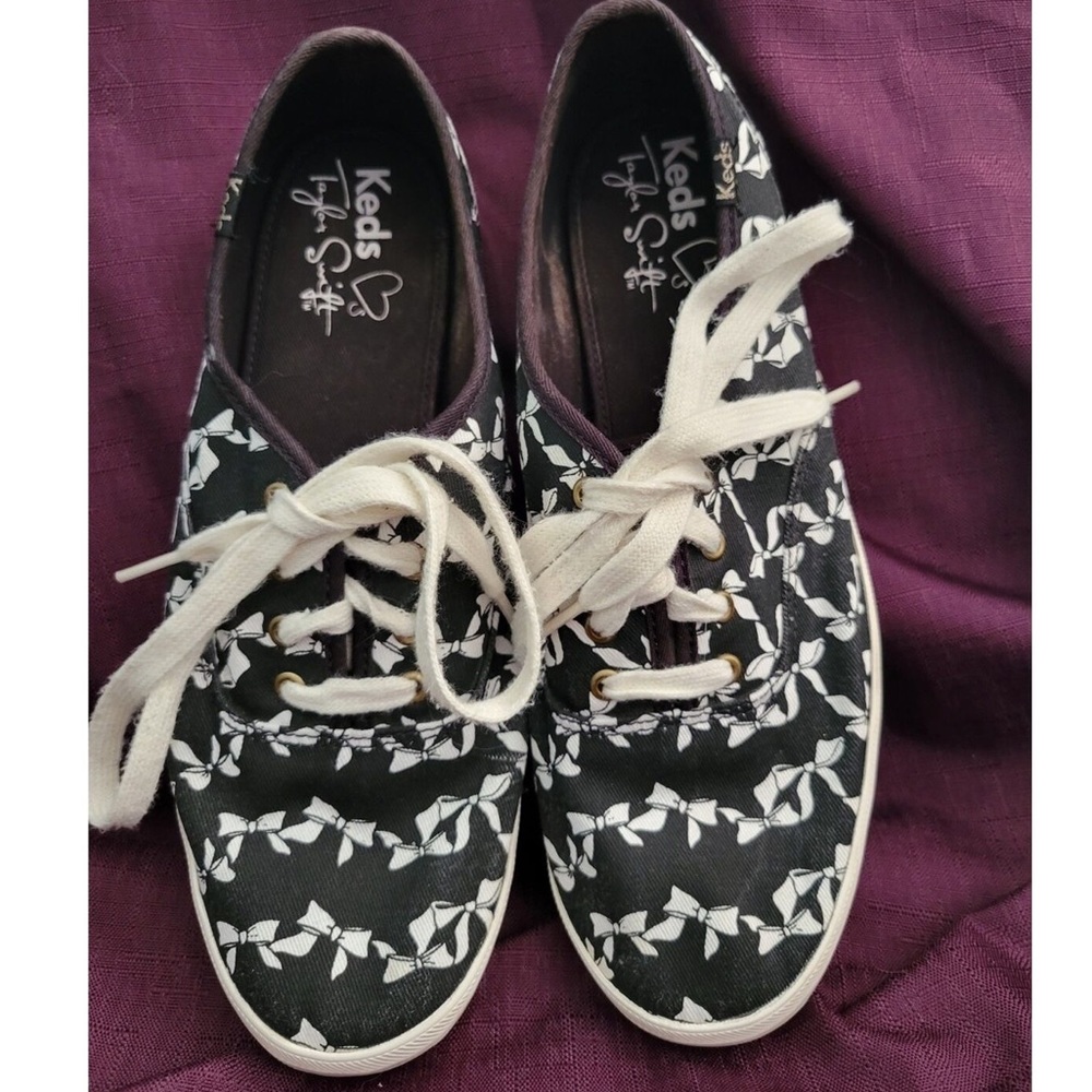 Keds Taylor swift bow print Sneakers sz 9.5